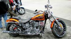Harley-Davidson CVO Breakout 2014 #9