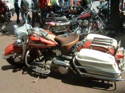 Harley-Davidson Electra Glide Road King Classic #11