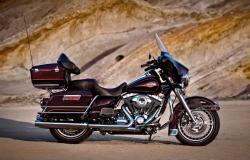Harley-Davidson FLHTC Electra Glide Classic 2011 #6