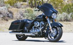 Harley-Davidson FLHX Street Glide #6