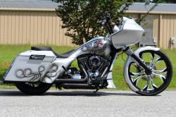 Harley-Davidson FLTRX Road Glide Custom #10