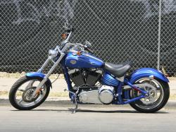 Harley-Davidson FXCWC Rocker C #11