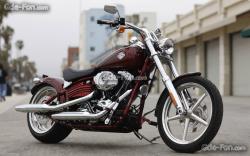 Harley-Davidson FXCWC Rocker C #12