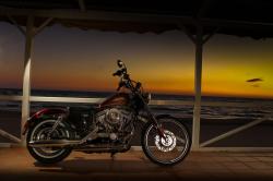 Harley-Davidson Sportster Seventy-Two #12