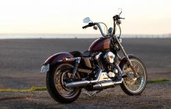 Harley-Davidson Sportster Seventy-Two #7