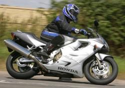 Honda CBR600F 2007 #11