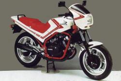 Honda CBX550F2 (reduced effect) 1983 #4