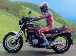 Honda VF750S #11