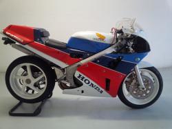 Honda VFR750R / RC30 1989 #6