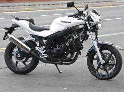 Hyosung GT 125 Naked / GT125 Comet #12
