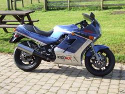 Kawasaki GPZ1000RX (reduced effect) #10