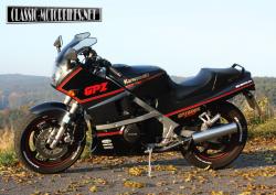 Kawasaki GPZ600R #6