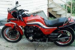 Kawasaki GPZ750 1984 #2