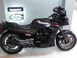 Kawasaki GPZ750R #6