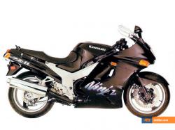 Kawasaki ZZR1100 1994 #9
