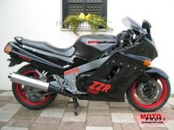Kawasaki ZZR1100 2000 #11