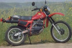 Suzuki DR 600 S (reduced effect) 1985 #10