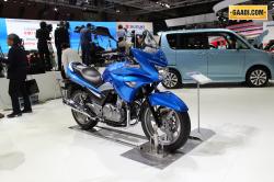 Suzuki GSR250S 2014 #5