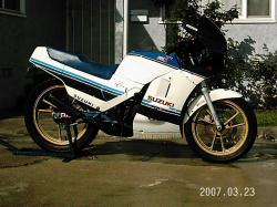 Suzuki RG125 Gamma 1986 #2