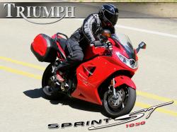 Triumph Sprint ST 2011 #9