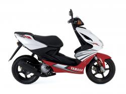 Yamaha Aerox R 2010 #2