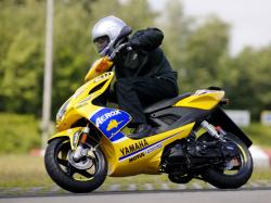 Yamaha Aerox R Race Replica 2008 #5