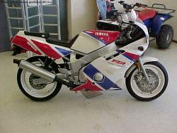 Yamaha FZR 600 1993 #2