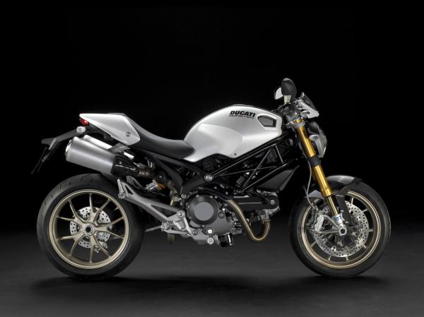 Ducati Monster 1100S #1