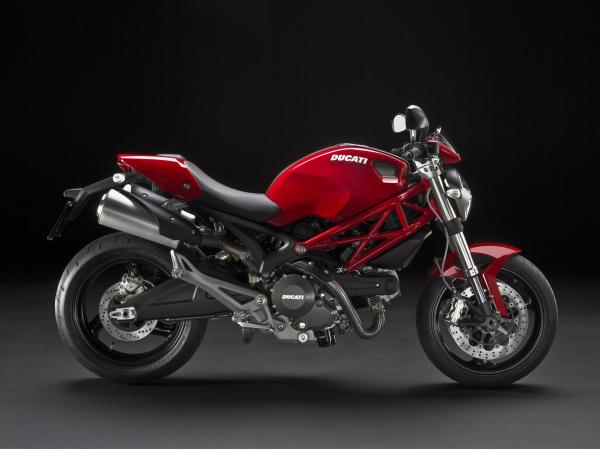 Ducati Monster 696 2010 #1