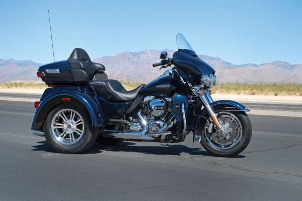 Harley-Davidson Tri Glide Ultra 2014 #1