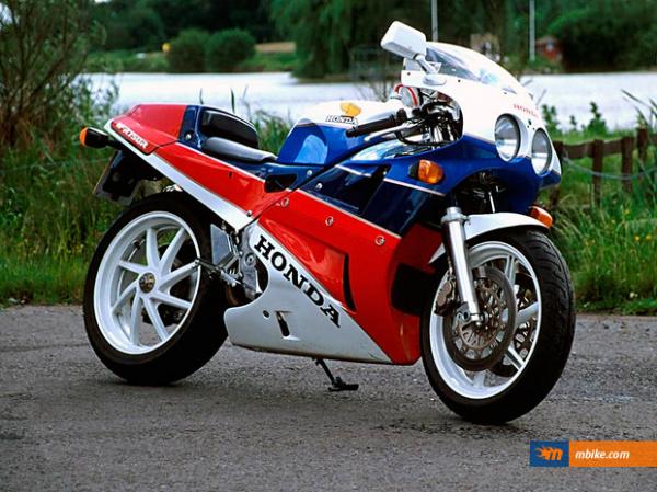 1992 Honda VFR750R / RC30