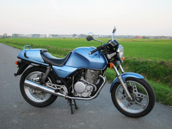 1988 Honda XBR500