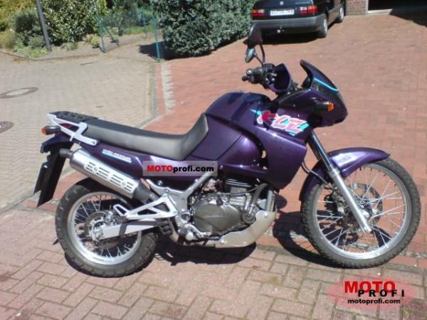 1992 Kawasaki KLE500 (reduced effect)