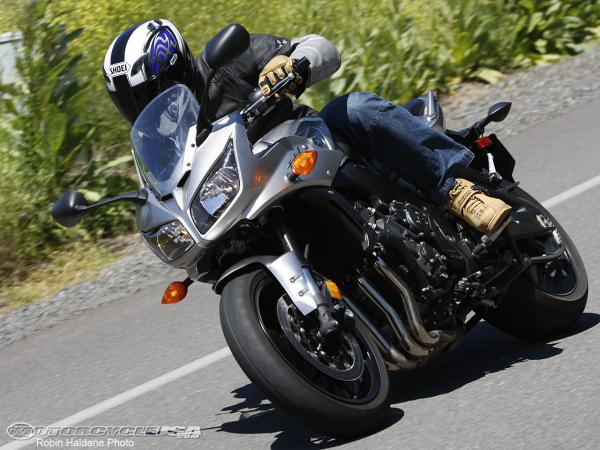 2011 Yamaha FZ1 ABS