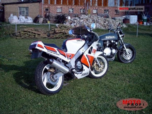 1990 Yamaha FZR 750 R