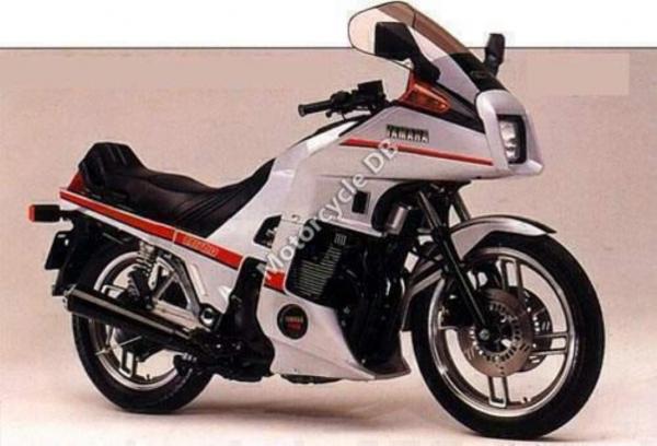 Yamaha XJ 650 (reduced effect)