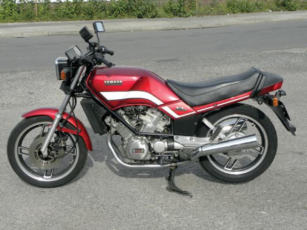 Yamaha XZ 550 1984 #1