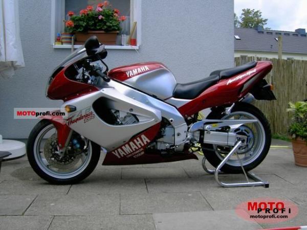 2000 Yamaha YZF 1000 R Thunderace