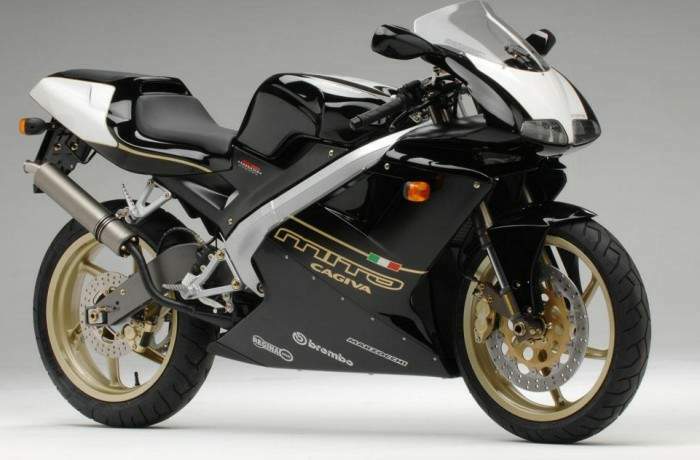 Cagiva Mito 125: An unrestricted wonder #7