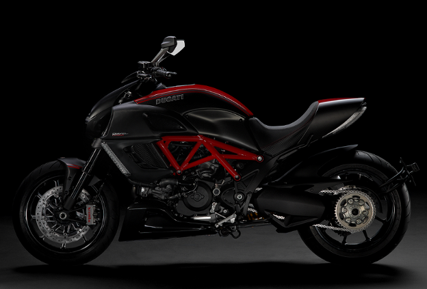 Ducati Diavel Carbon 2013 #10