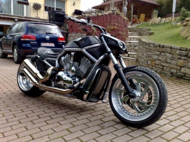 Harley-Davidson VRSCB V-Rod #9