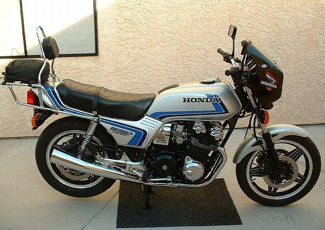 Honda CB750F 1982 #9