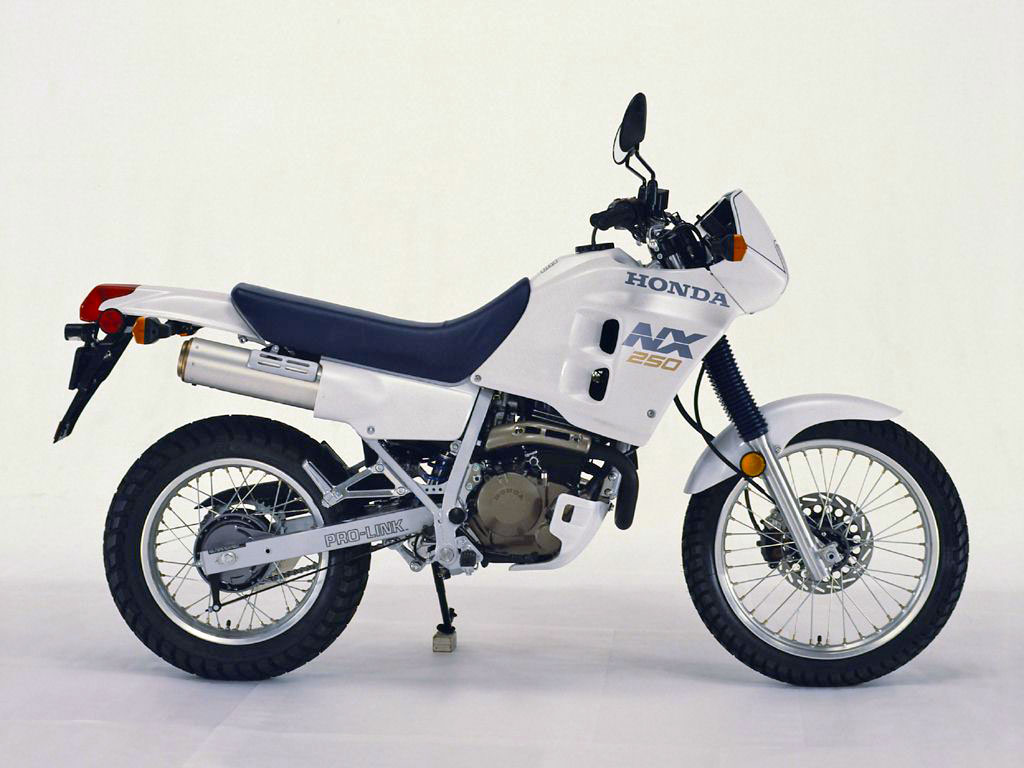 Honda NX125 1988 #2