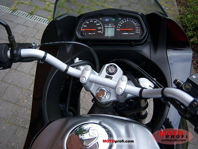 2001 Honda Varadero 125 #11