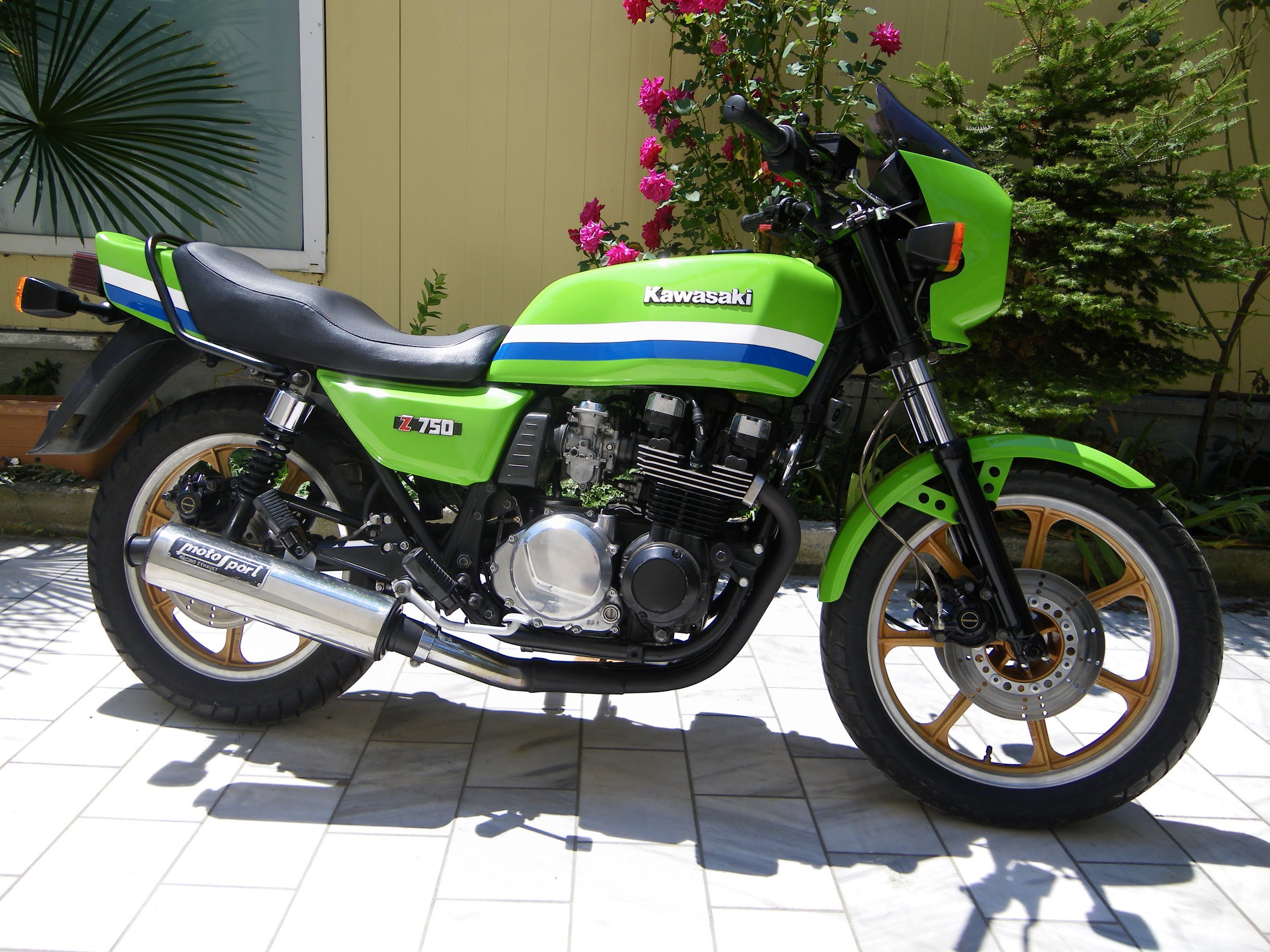 Kawasaki Z750 GT 1983 #9