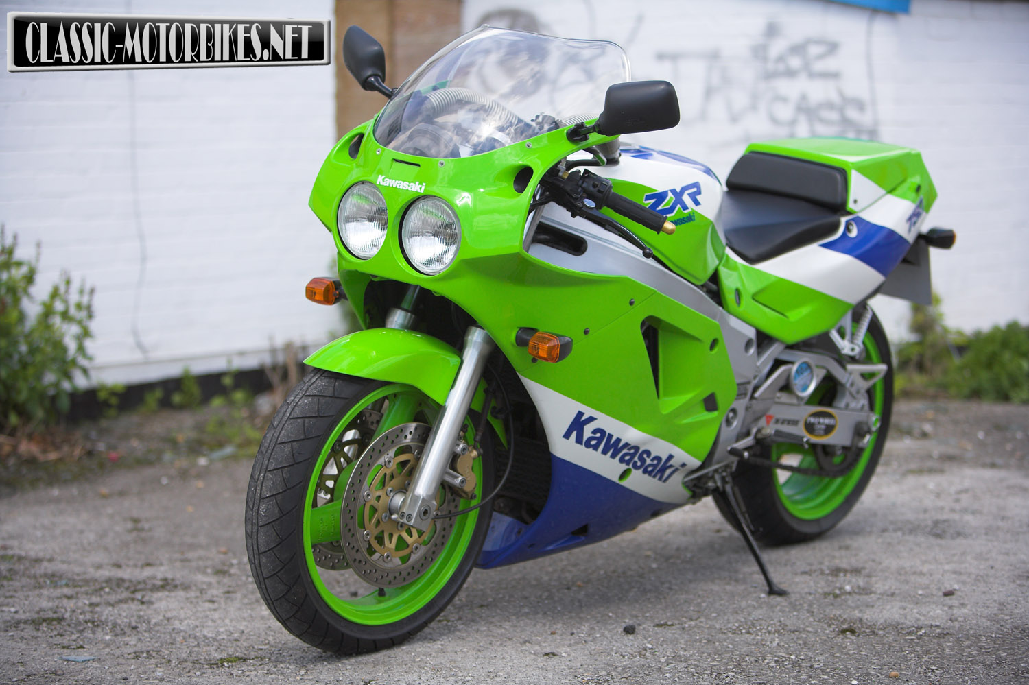 Kawasaki ZXR750R (reduced effect) #12