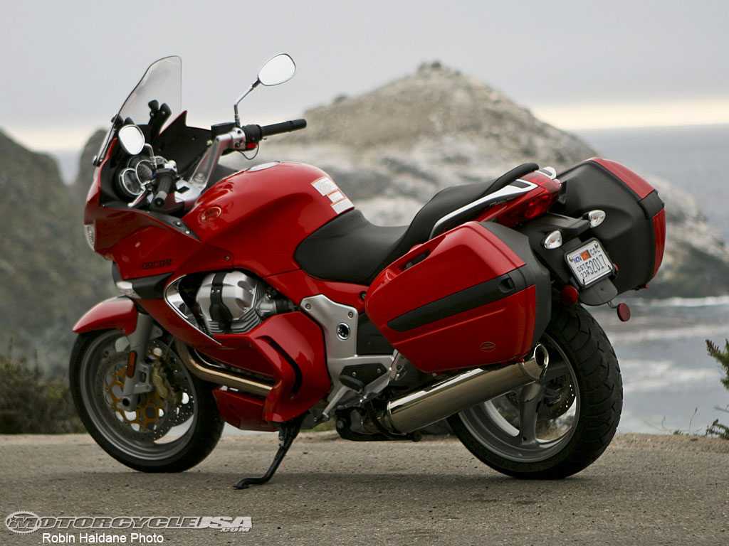 Moto Guzzi Breva 1200 2011 #13