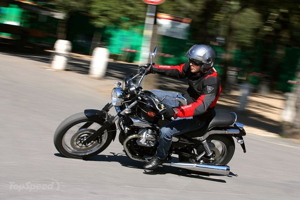 Moto Guzzi Nevada Classic 750 2010 #11