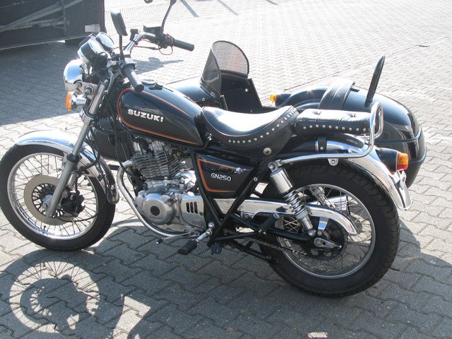Suzuki GN 250 1987 #10