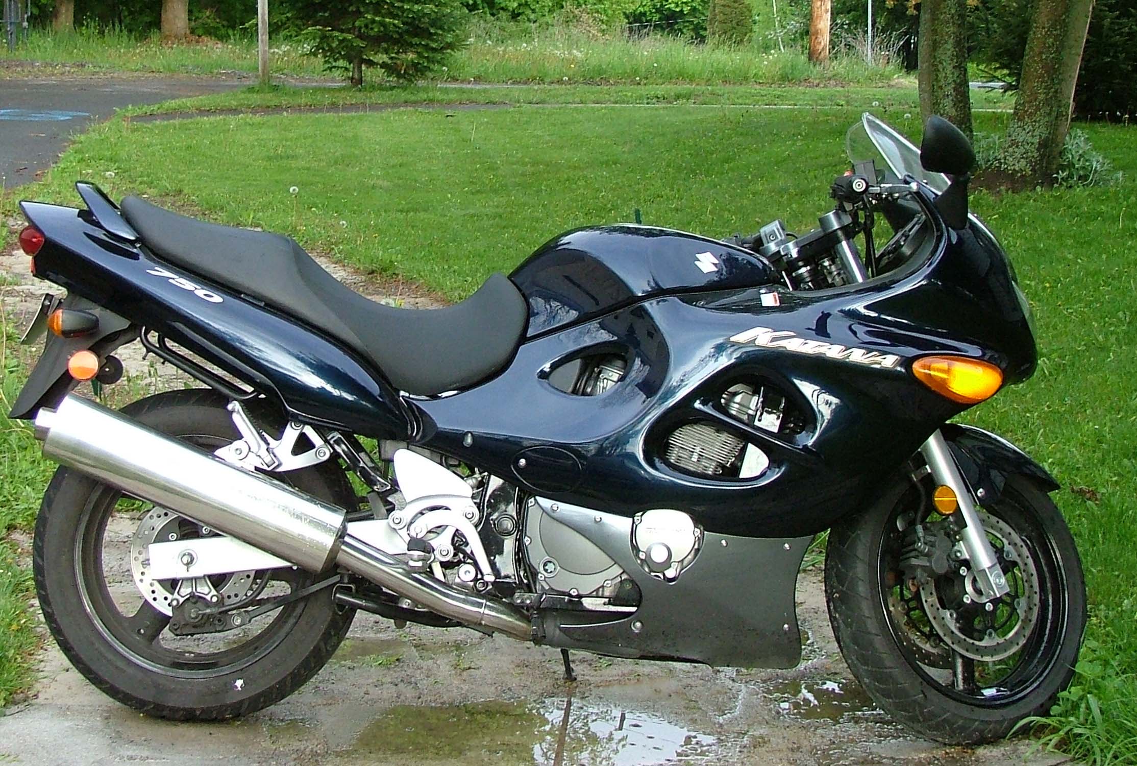 Suzuki Katana 750 2005 #2